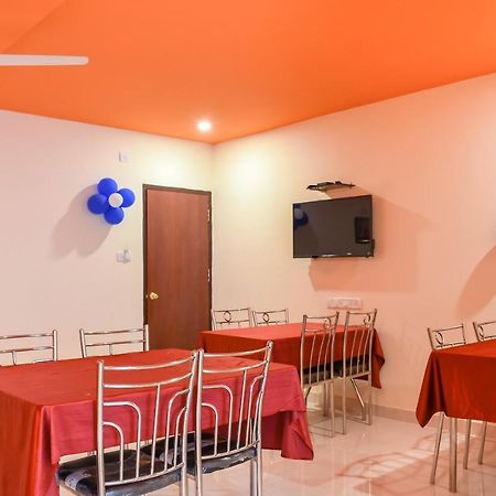 Capital O 67249 Hotel Planet Bhubaneswar Ngoại thất bức ảnh