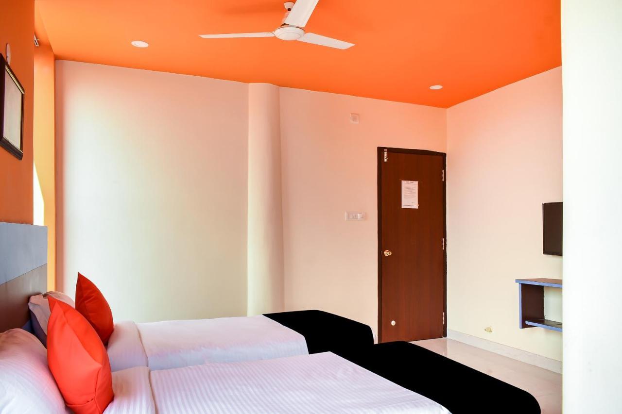 Capital O 67249 Hotel Planet Bhubaneswar Ngoại thất bức ảnh