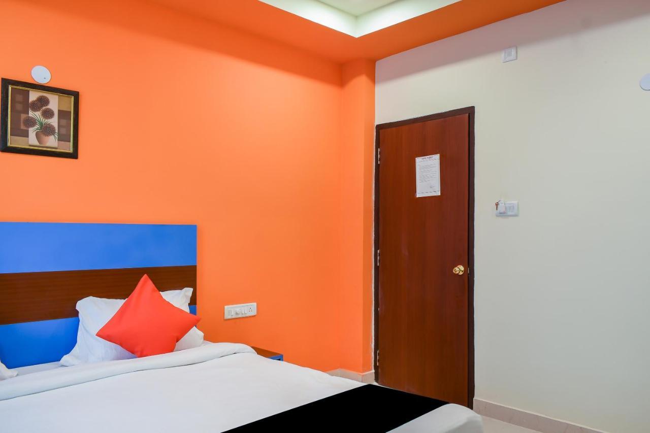 Capital O 67249 Hotel Planet Bhubaneswar Ngoại thất bức ảnh