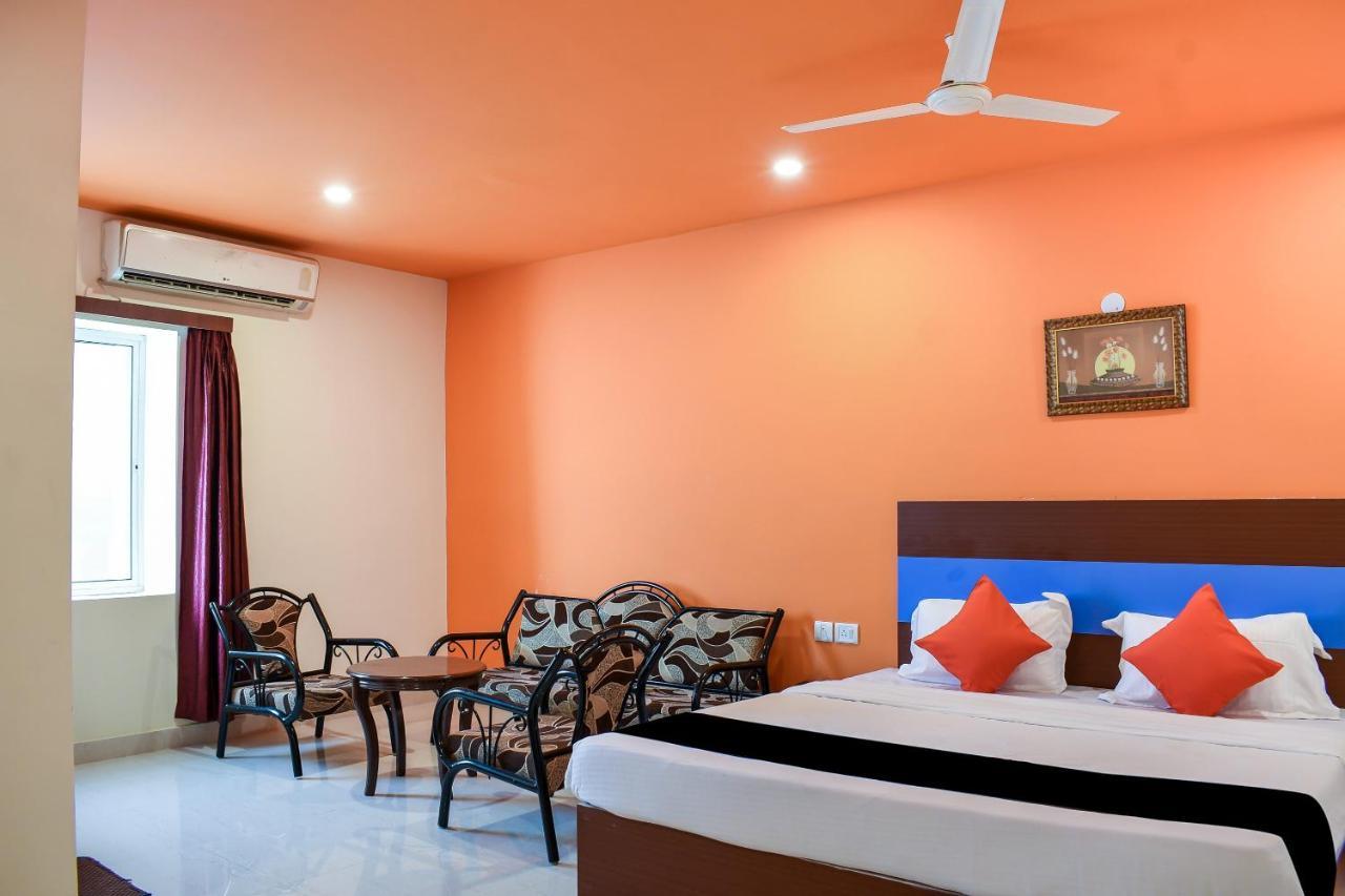 Capital O 67249 Hotel Planet Bhubaneswar Ngoại thất bức ảnh