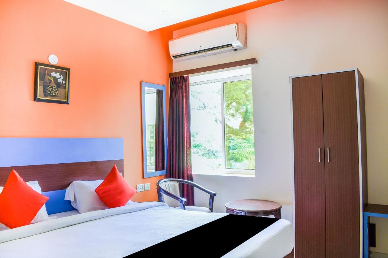 Capital O 67249 Hotel Planet Bhubaneswar Ngoại thất bức ảnh